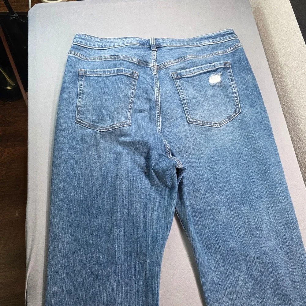Torrid High Rise Straight Stretch Rigid Distressed Ripped Jeans Blue 14R - Picture 10 of 11